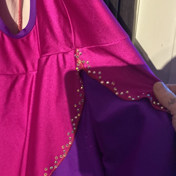 Gently used beautiful ballet or dancing or skating dress - Picture 2 of 8